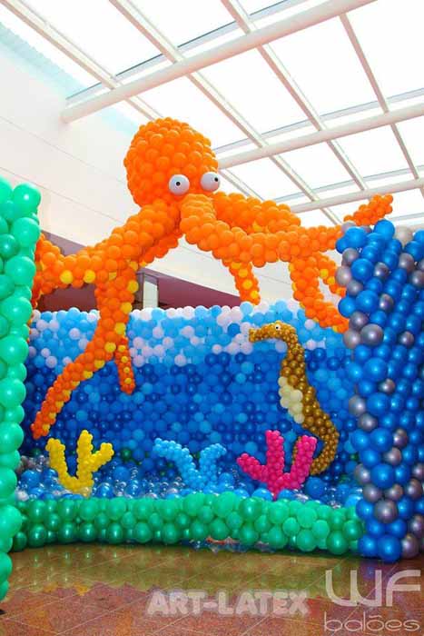 tema-fundo-do-mar-labirinto-de-baloes